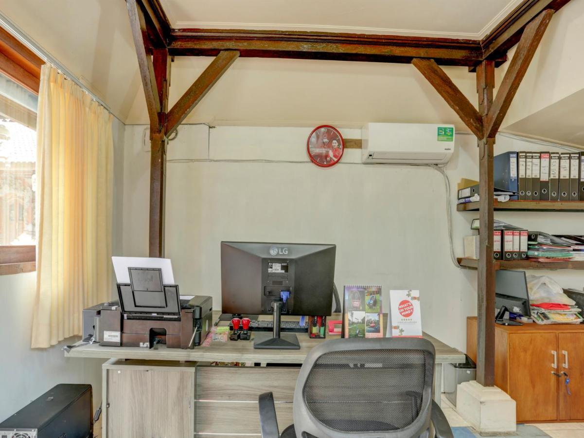 Oyo 90116 Carik Bali Guest House Чангу Екстер'єр фото