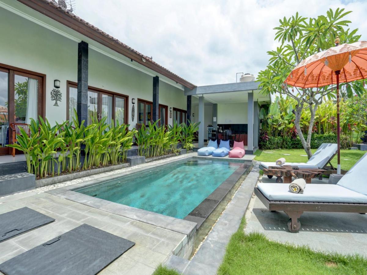 Oyo 90116 Carik Bali Guest House Чангу Екстер'єр фото
