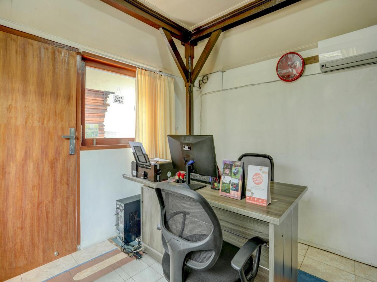 Oyo 90116 Carik Bali Guest House Чангу Екстер'єр фото